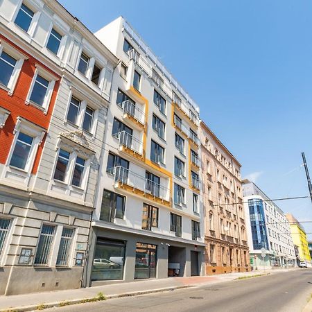 Brand New One Bedroom Apartment #54 In Brand New Building With Free Parking 布拉格 外观 照片